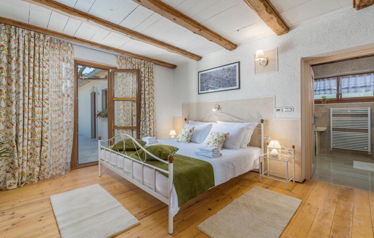 Family Villa Lipica With Private Pool And Jacuzzi Pazin Luaran gambar