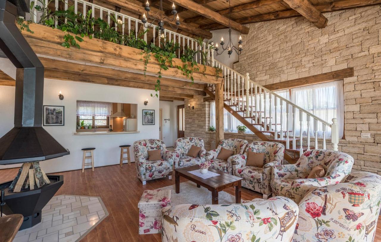 Family Villa Lipica With Private Pool And Jacuzzi Pazin Luaran gambar